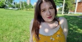 Đụ em gái trong chuyến đi chơi xa